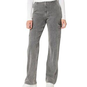 Hollister Ultra High-Rise Cargo Dad Jeans